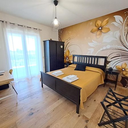 La Campagna Di Peppe E Tullia Bed & Breakfast Formia Ngoại thất bức ảnh