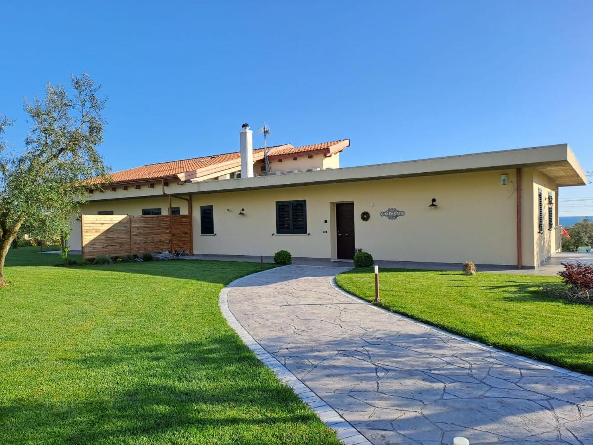 La Campagna Di Peppe E Tullia Bed & Breakfast Formia Ngoại thất bức ảnh